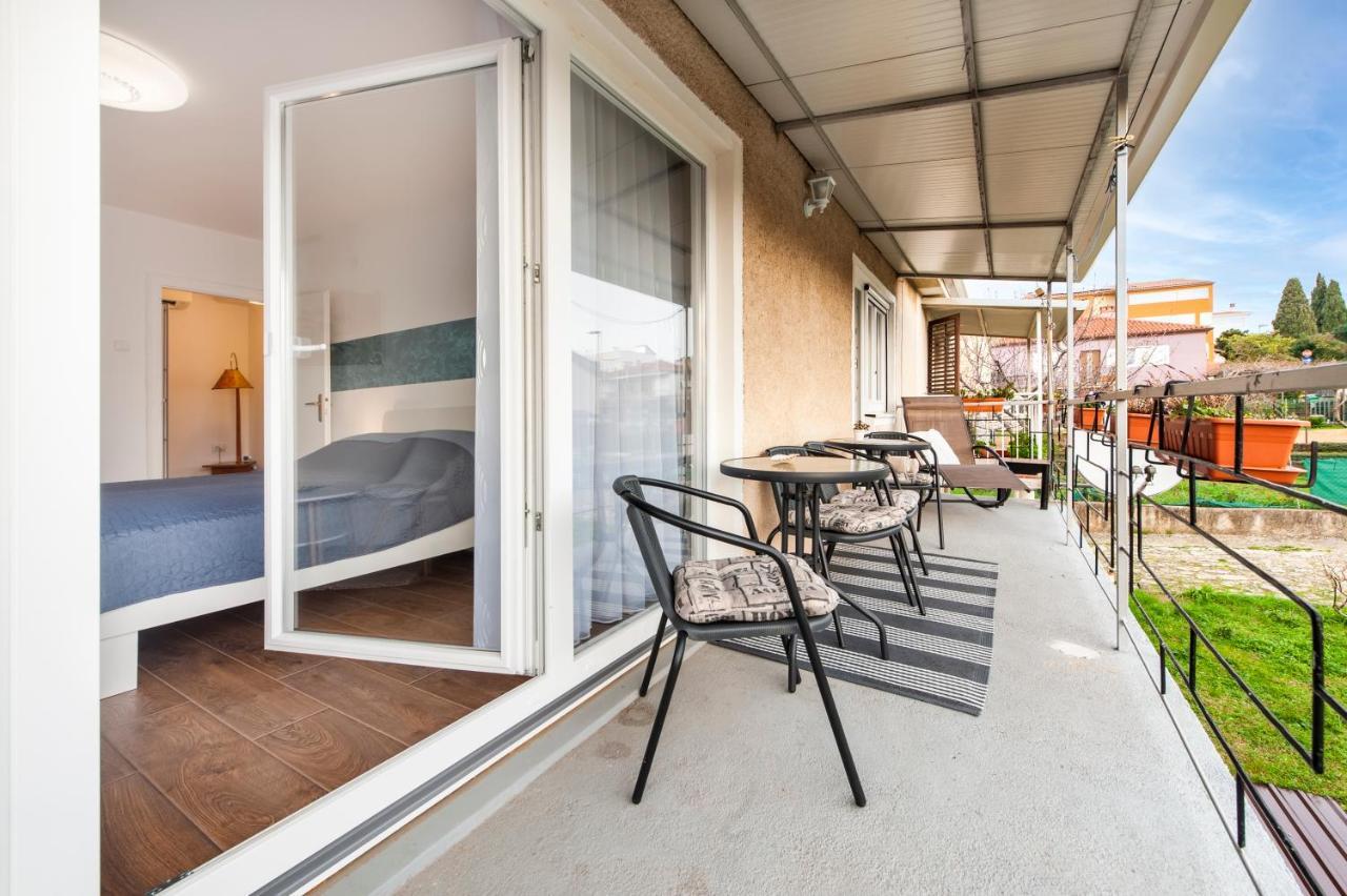 Apartment Sissy โรวีน ภายนอก รูปภาพ