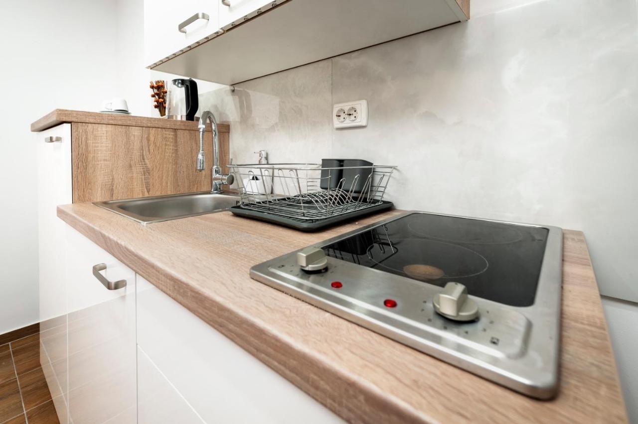 Apartment Sissy โรวีน ภายนอก รูปภาพ