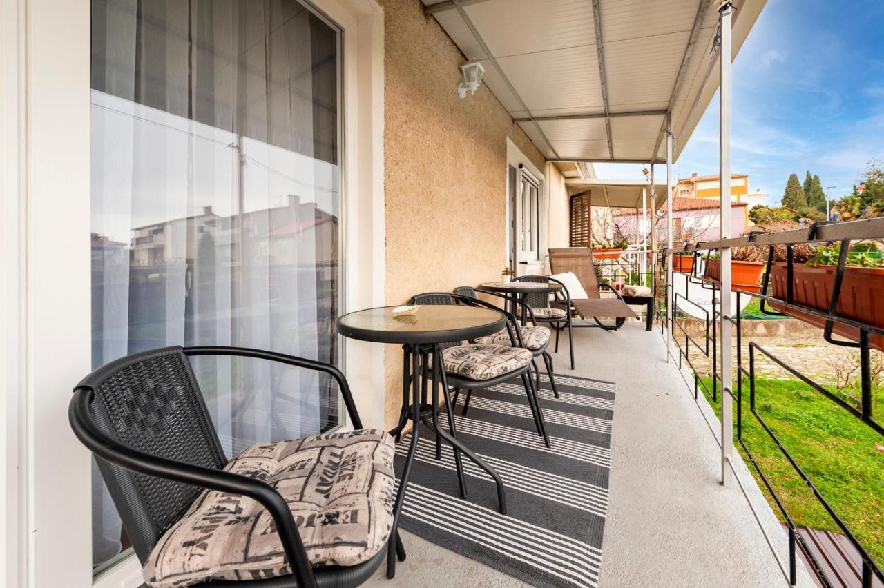 Apartment Sissy โรวีน ภายนอก รูปภาพ
