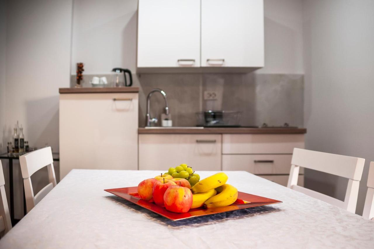 Apartment Sissy โรวีน ภายนอก รูปภาพ
